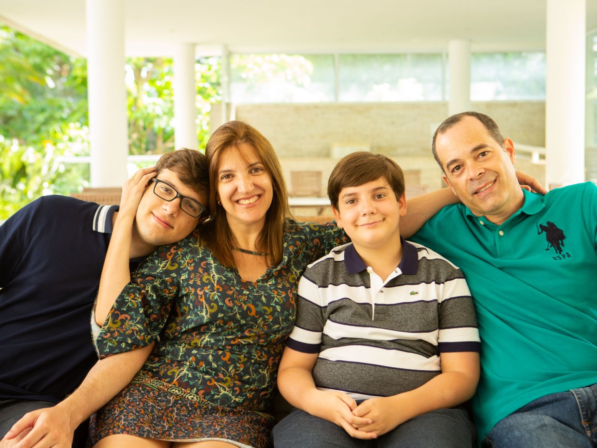 Carmem and Raphael family&nbsp;photoshoot